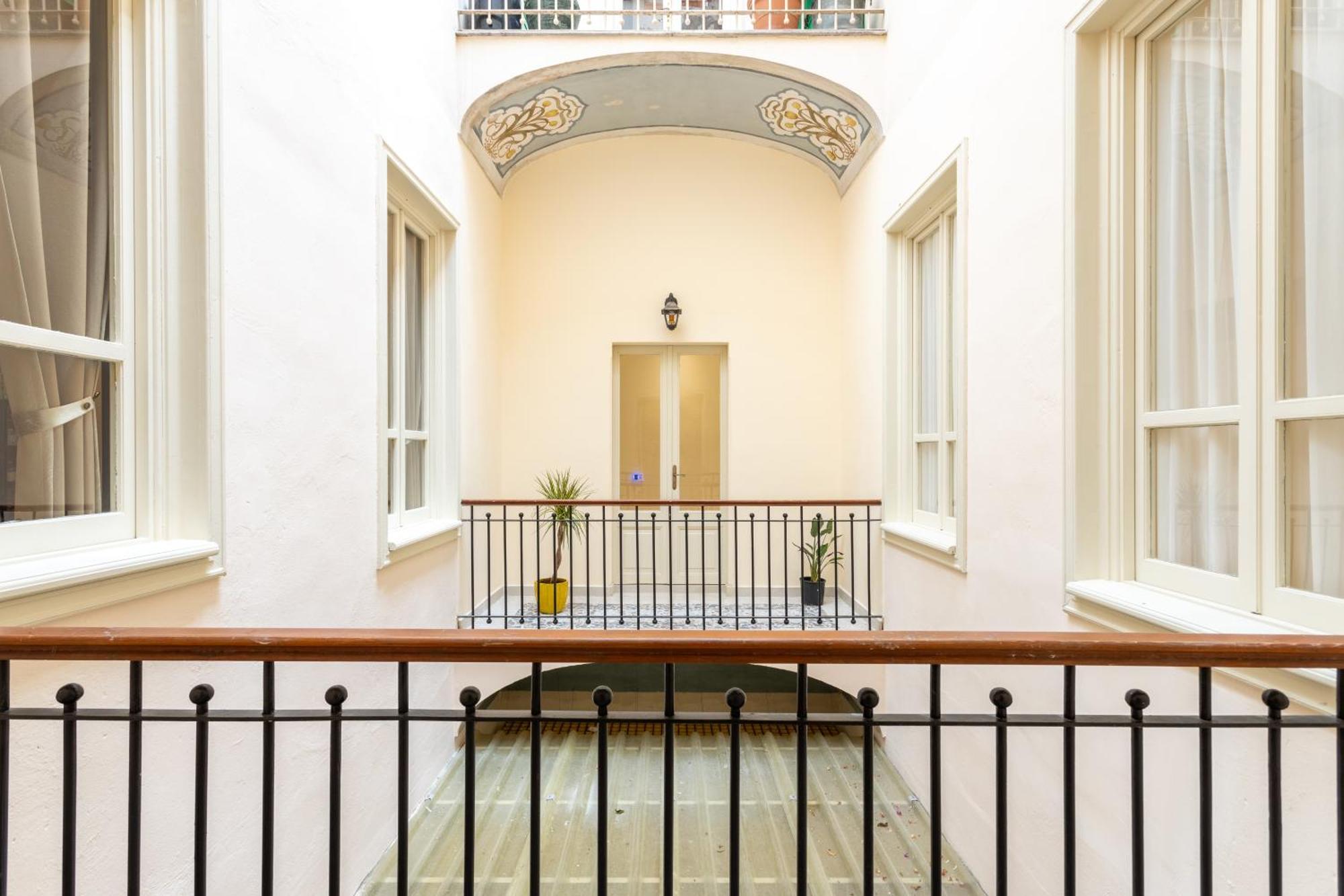 Magnini Rooms Кальяри Экстерьер фото