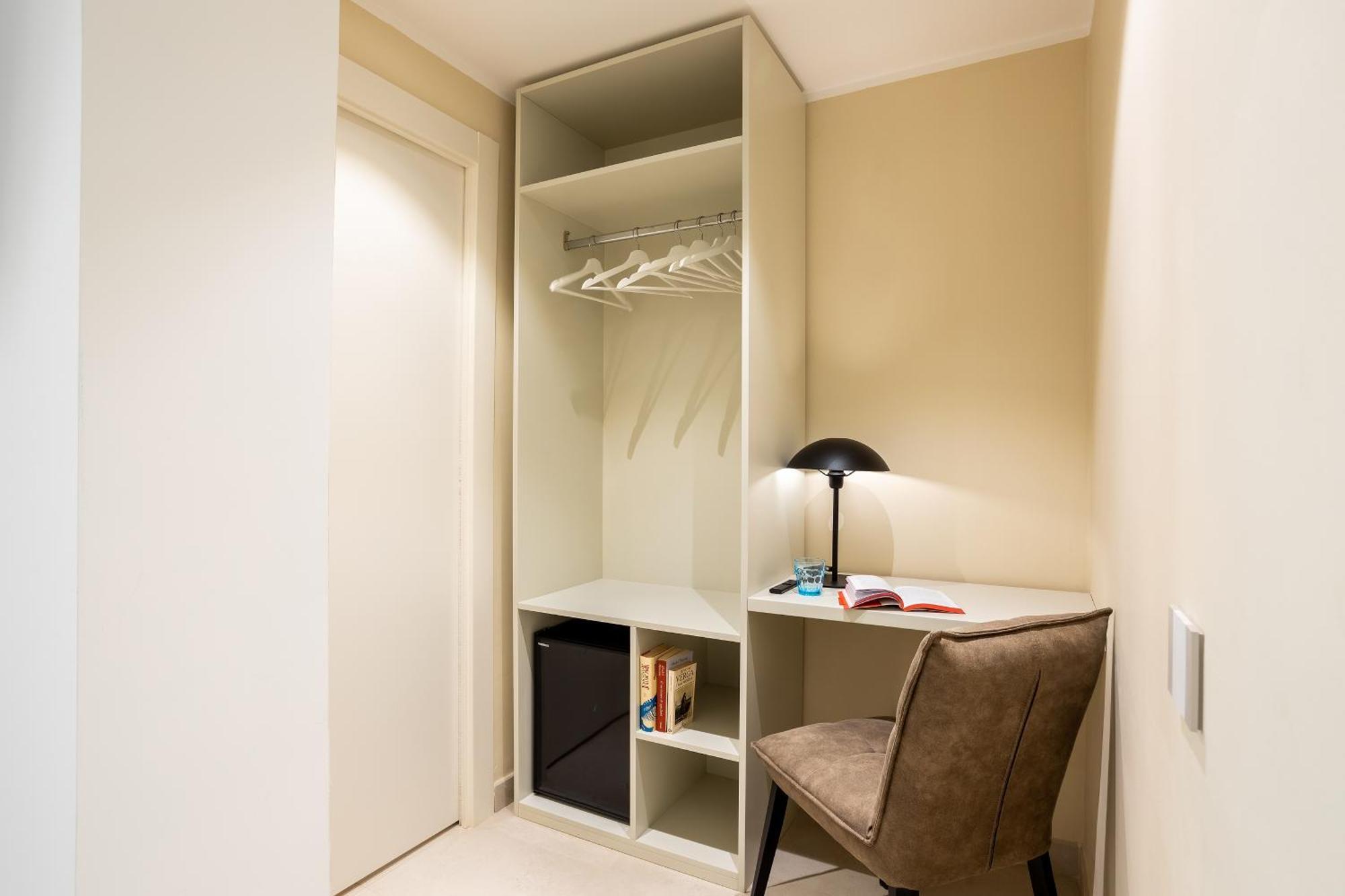 Magnini Rooms Кальяри Экстерьер фото